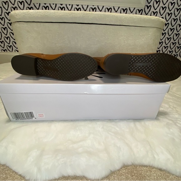 Isaac Mizrahi Cognac Leather tall boot *WIDE CALF* *NIB* - Picture 6 of 8